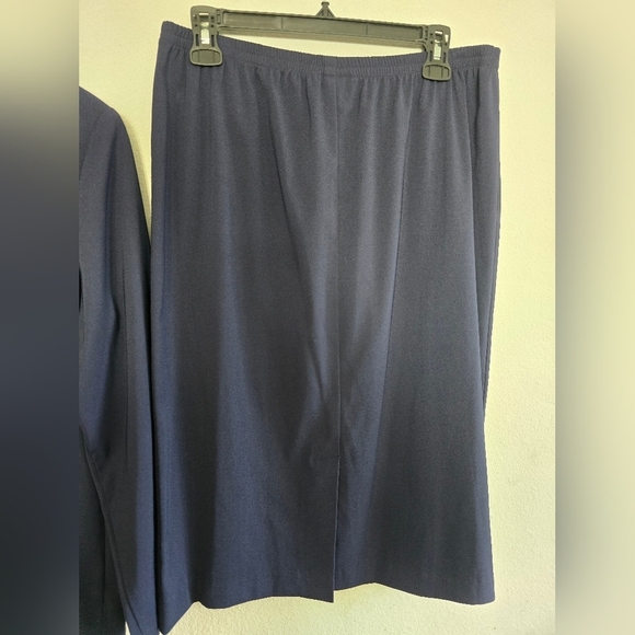 VTG Leslie Fay 2Piece Skirt Suit 16 Blue Long Sleeve Button Up Double Breasted - Picture 14 of 16